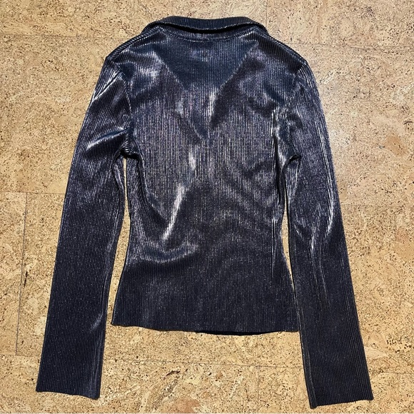 ASOS Design 00’s Plisse Metallic Suit Shirt Sz 4 - Picture 8 of 12